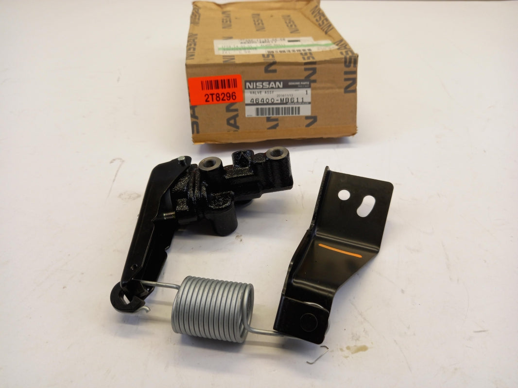 Original OE NISSAN Bremskraftregler 46400MB611