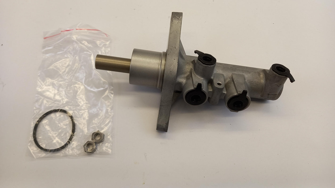 Original OE NISSAN Hauptbremszylinder 4601000Q1D