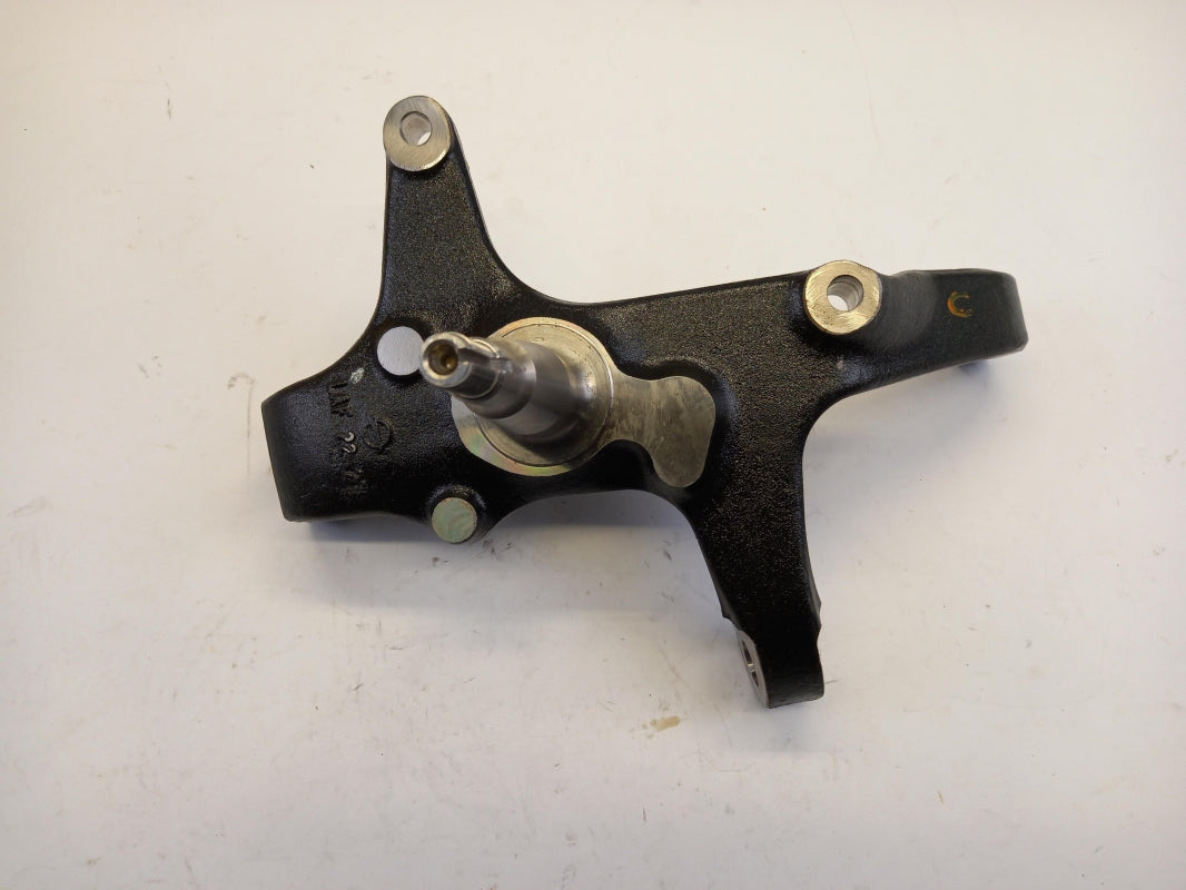 Original OE NISSAN Achsschenkel 40014MD00C