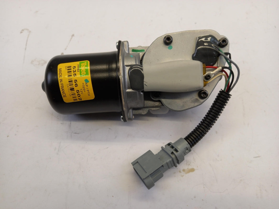 Original NISSAN Interstar Wischermotor 2881000QAF