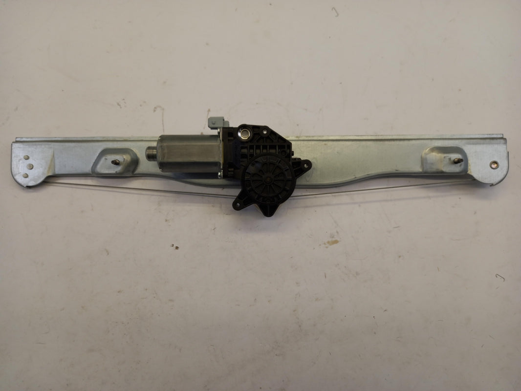 Original OE NISSAN Fensterheber 807019X002