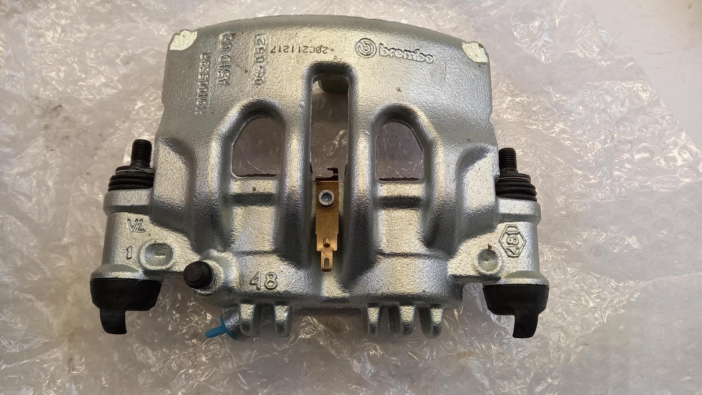 Original NISSAN NV 400 X62 X62B Bremssattel Links 4101100Q0K