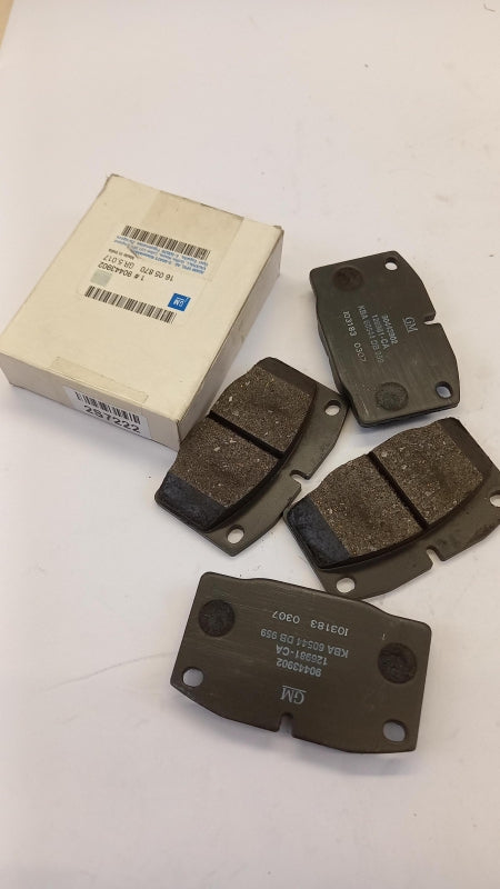 Original OPEL Ascona-C Corsa-A Omega-A Kadette-E front brake pads 90443902