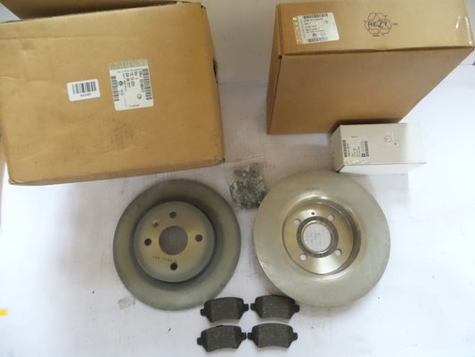 Original OPEL Meriva-A Corsa-C 2x Bremsscheiben 4x Bremsklötze Hinten 93186417