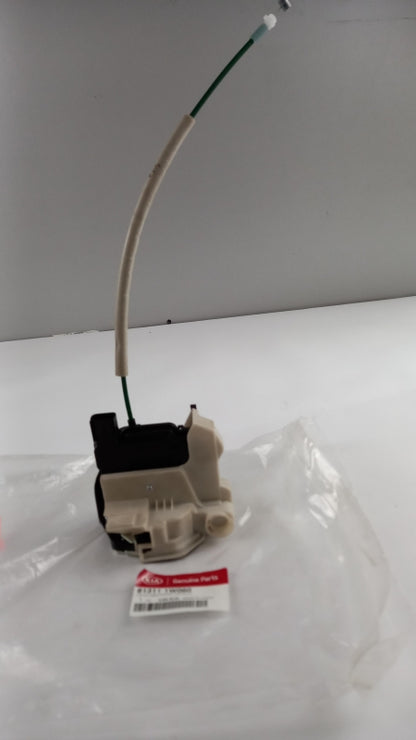 Original OE HYUNDAI/KIA Türschloss 813111W060