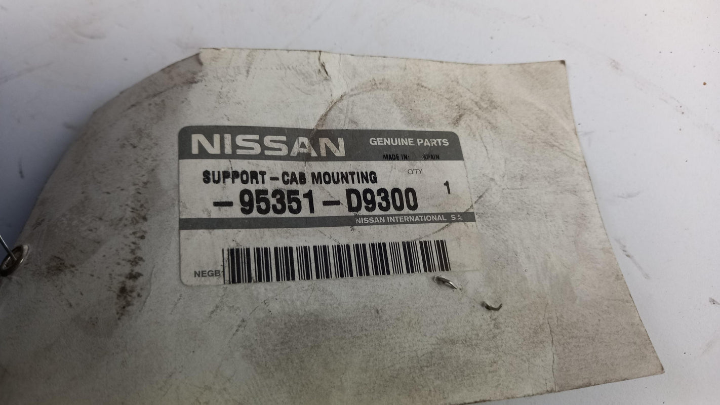 Original NISSAN Kabinenmontagehalterung links 95351D9300