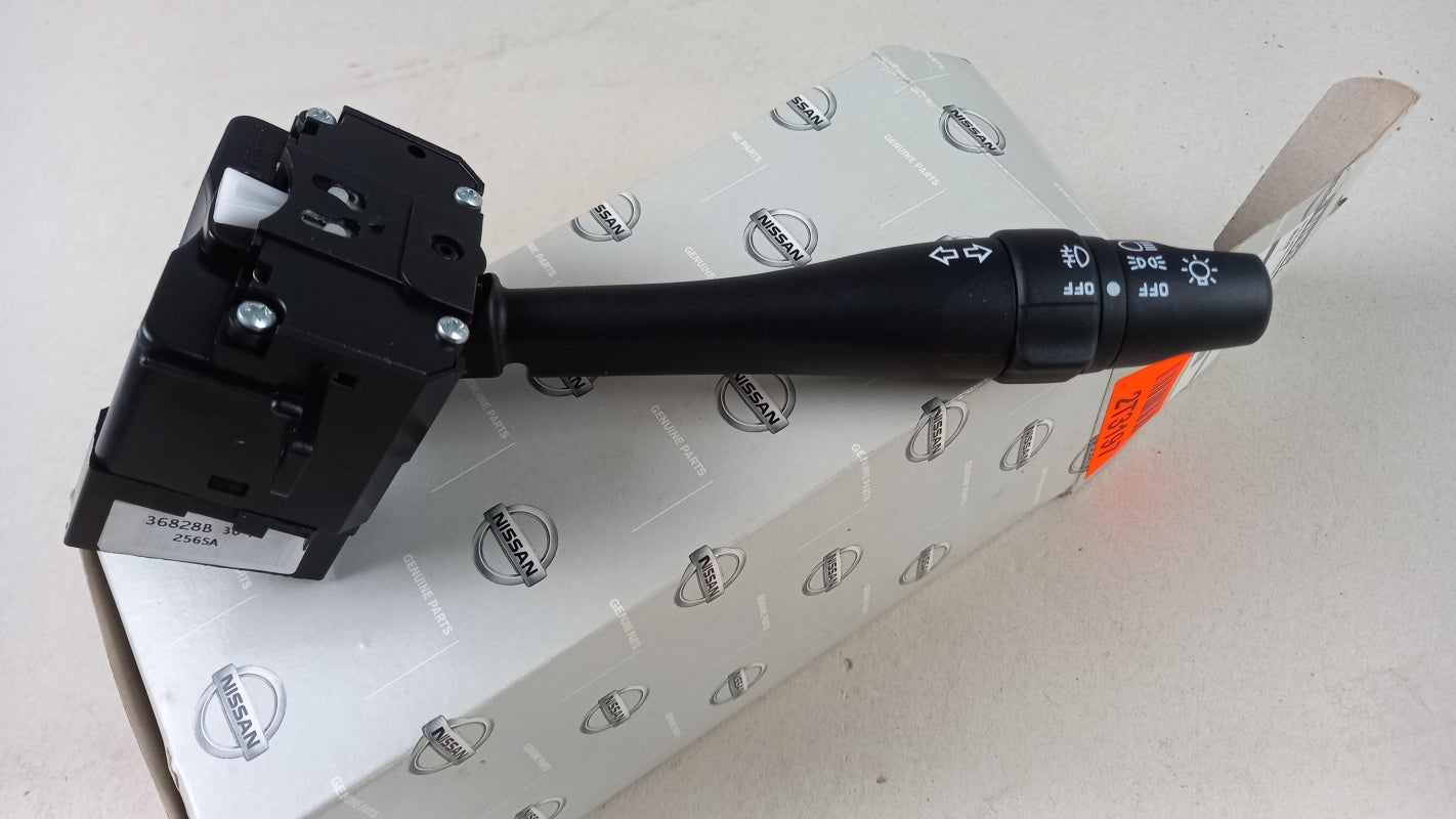 Original OE NISSAN Scheinwerfer Schalter 255405F600