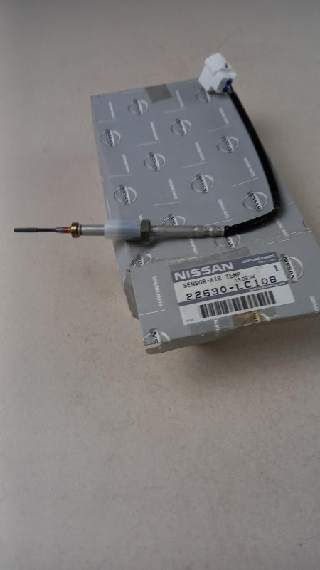 Original OE NISSAN exhaust gas temperature sensor 22630LC10B 
