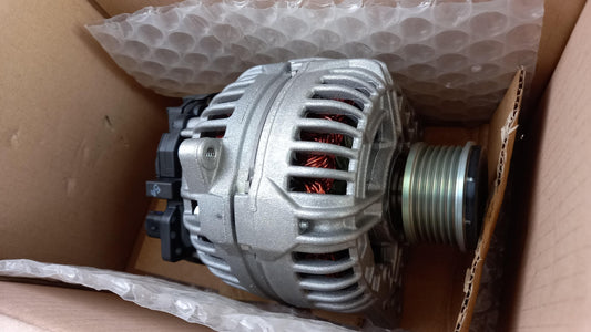 Original NISSAN Cube Juke Micra NV200 Qashqai Lichtmaschine 2310000Q2J