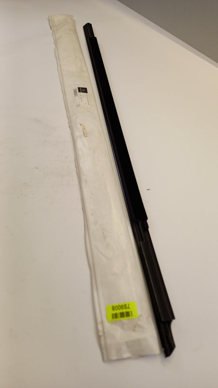 Original OE MERCEDES-BENZ Türscheiben Dichtung A2537202701