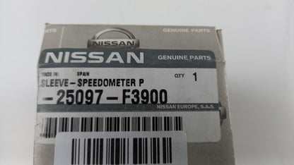Original OE NISSAN Hülse 25097F3900