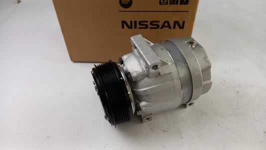 Original NISSAN Interstar Primastar Klimakompressor 2763000Q3L