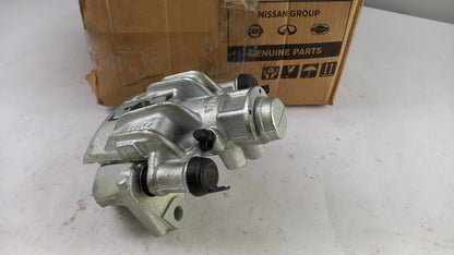 Original NISSAN Cabstar 2006- Bremssattel hinten links 44011LE01A