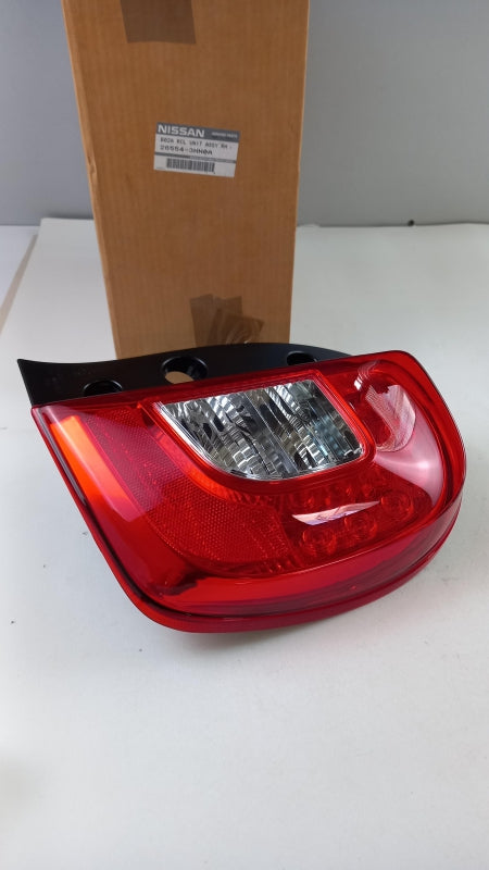 Original NISSAN Micra 2010-2015 Rückleuchte Heckleuchte Rechts 265543HN0A