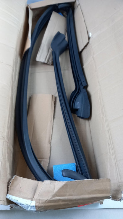 Original BMW MINI Cabrio R52 R57 Windscheibe Dichtung 51717072927