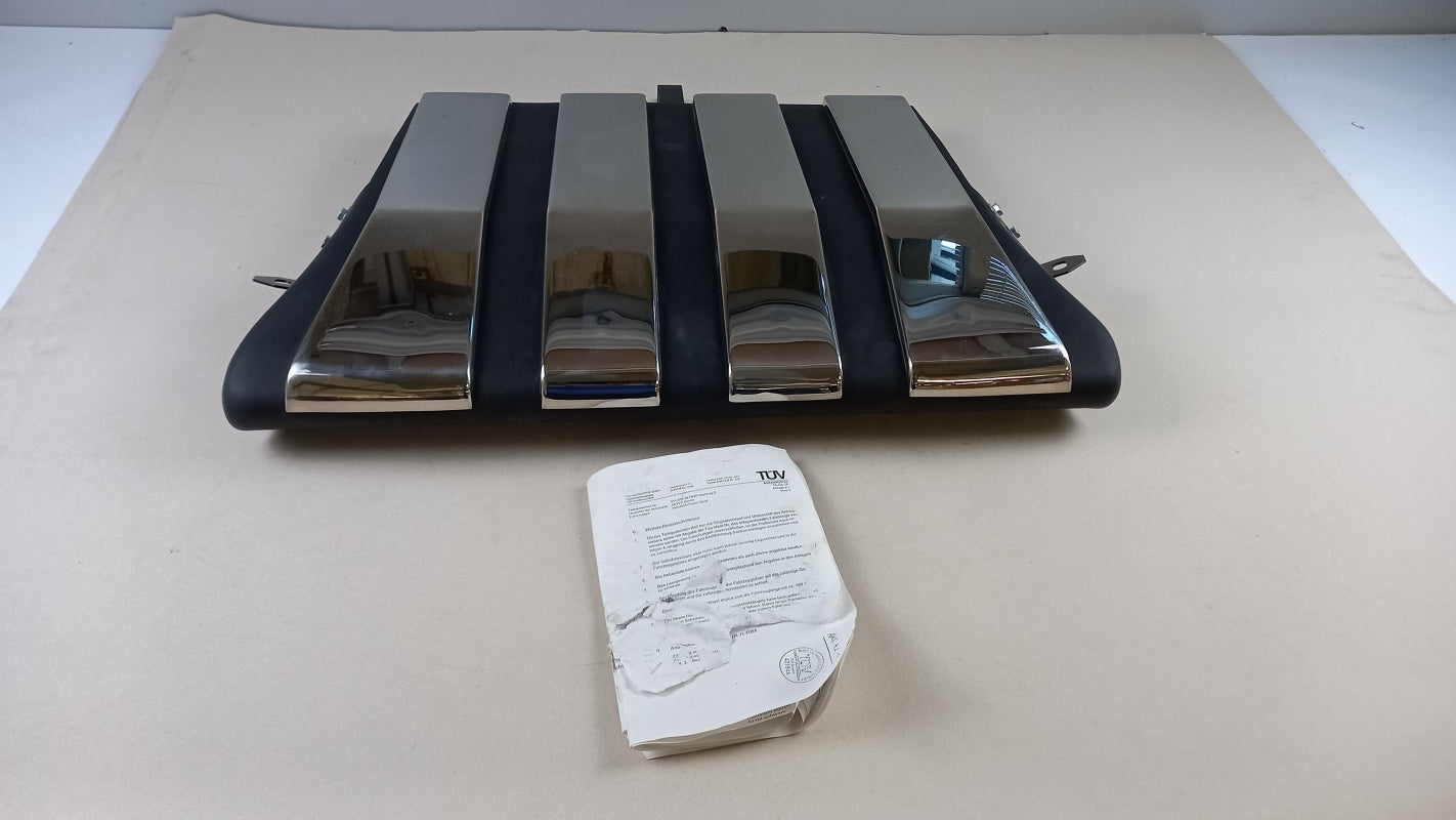 Original OE MITSUBISHI bumper protector MZ312022 