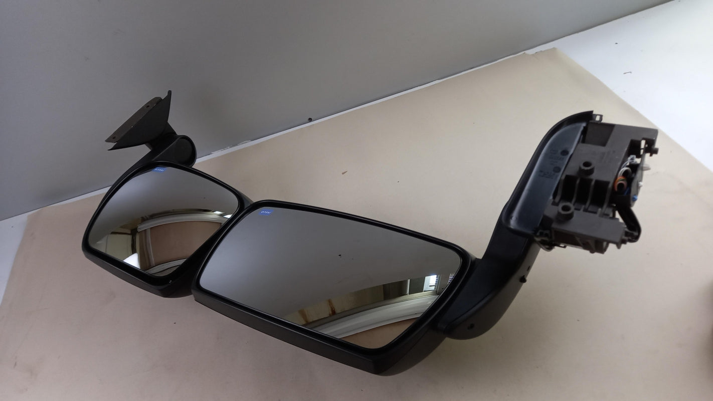 Original IVECO EuroCargo Stralis exterior mirror left 504369910 