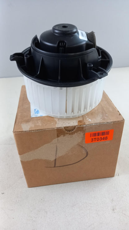 Original OPEL Mokka CHEVROLET Aveo T300 Innenraumgebläse 95472959