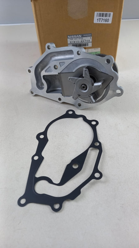 Original OE NISSAN Wasserpumpe B1M10MA70A