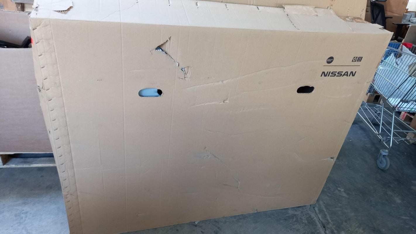 Original NISSAN Cabstar Tür vorne rechts H0100LC1MA
