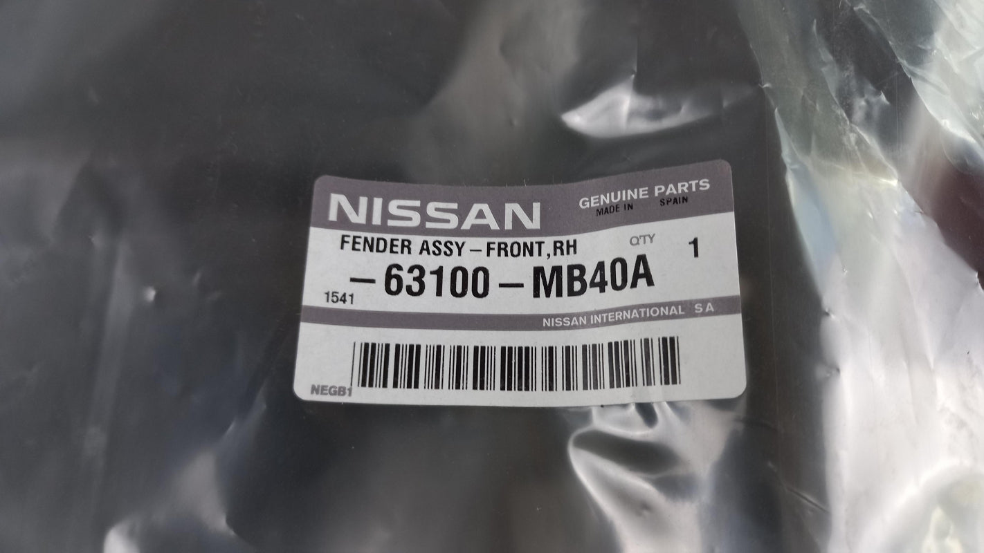 Original OE NISSAN Radhausschale 63100MB40A