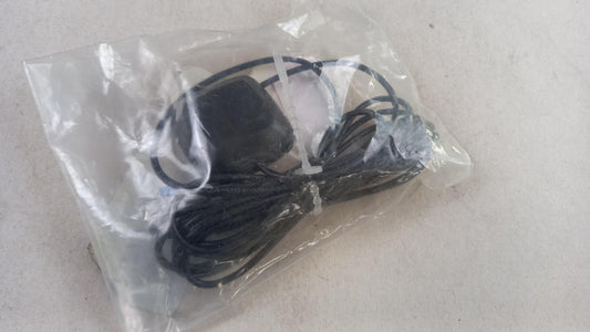 Original MERCEDES-BENZ W164 X164 S211 W251 GPS Antenne A2118204575