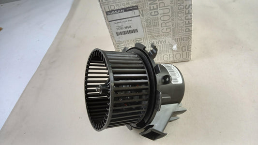 Original NISSAN Interstar (X70) Innenraumgebläse 2720500QAK