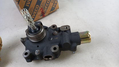 Original OE IVECO Wasserpumpe 500362859