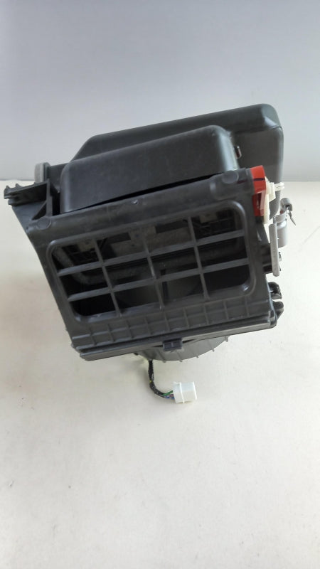 Original NISSAN Cabstar 2006-Heizgehäuse 27200MB43A