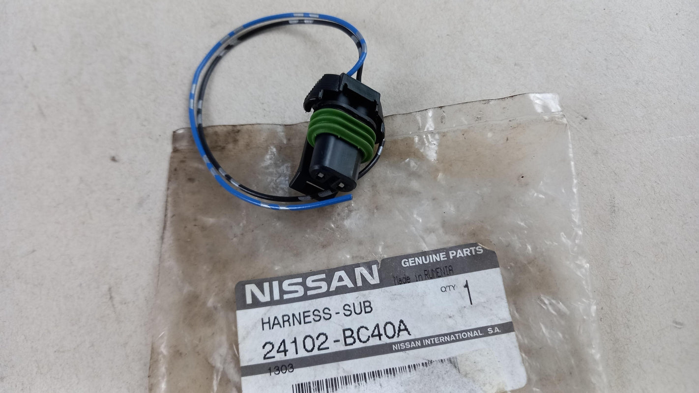 Original OE NISSAN Kabel Stecker 24102BC40A