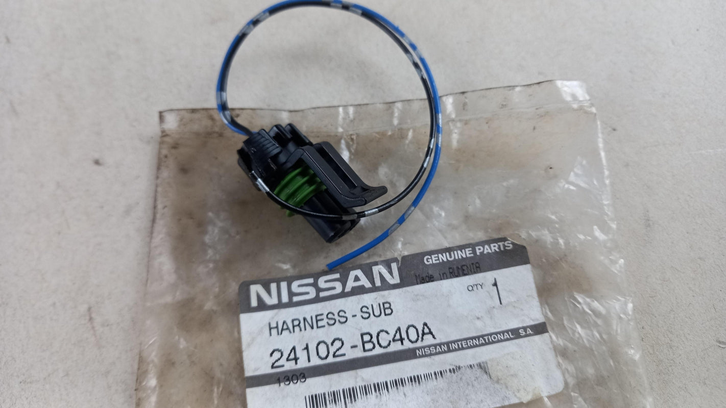 Original OE NISSAN Kabel Stecker 24102BC40A