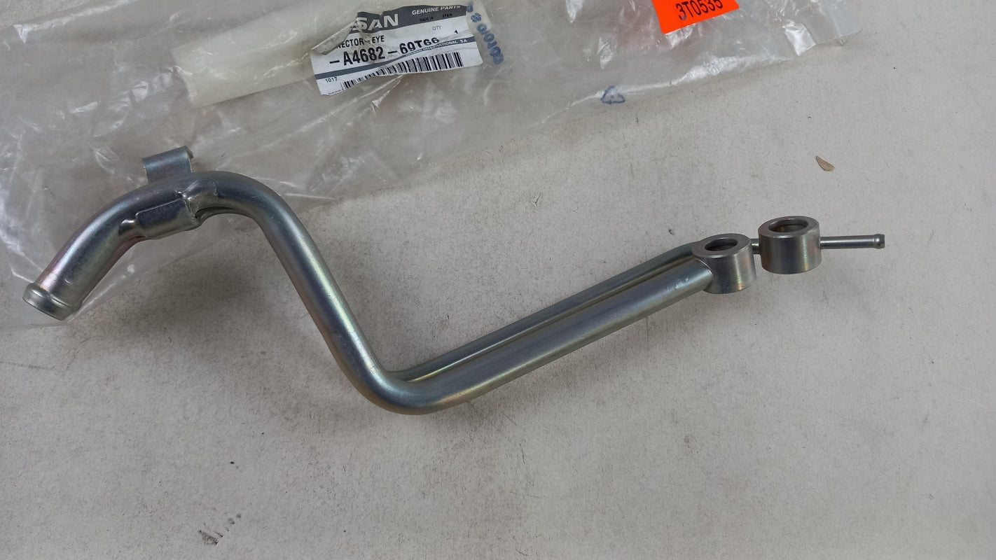 Original NISSAN Rohr Anschluss A468269T66
