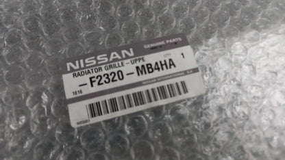 Original OE NISSAN Cabstar F24M Kühlergitter F2320MB4HA