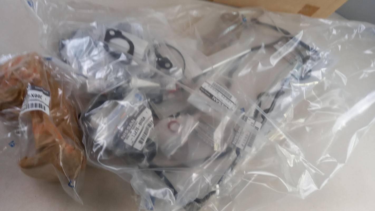 Original NISSAN Navara Cabstar Pathfinder Motor Dichtungsvollsatz A01015X00A