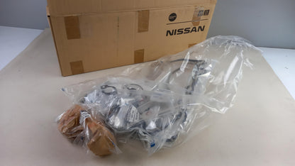 Original NISSAN Navara Cabstar Pathfinder Motor Dichtungsvollsatz A01015X00A