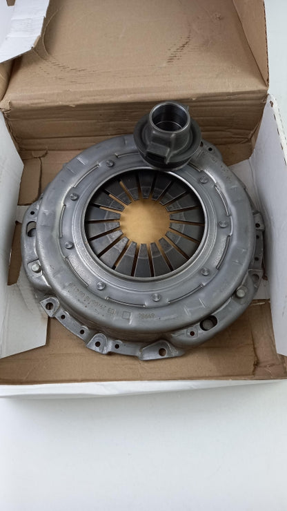 Original OE NISSAN Kupplungssatz 300019X430