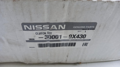 Original OE NISSAN Kupplungssatz 300019X430
