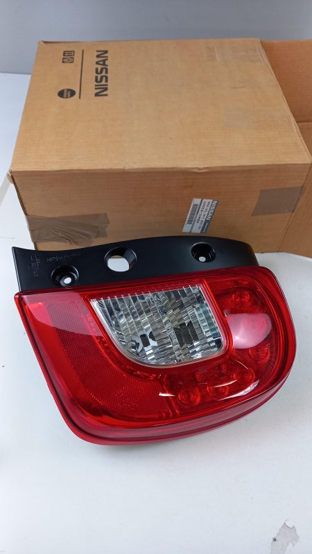 Original NISSAN Micra 2010-2015 Rückleuchte Heckleuchte Rechts 265543HN0A