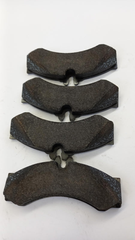 Original MERCEDES-BENZ Sprinter 901-904 Bremsbeläge Satz Vorne A0084204620