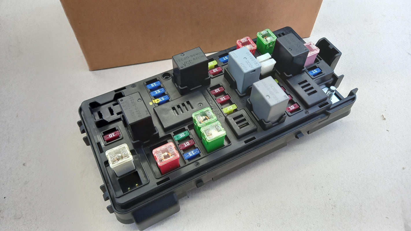 Original OE OPEL Sicherungskasten 95272093