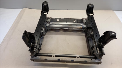 Original TOYOTA Verso Sitzversteller vorne links 720200F030