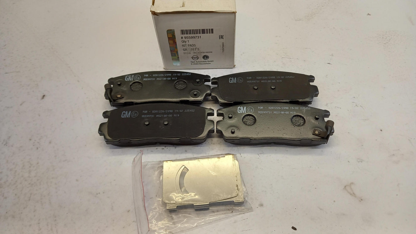 Original OE OPEL brake pads 95599731 