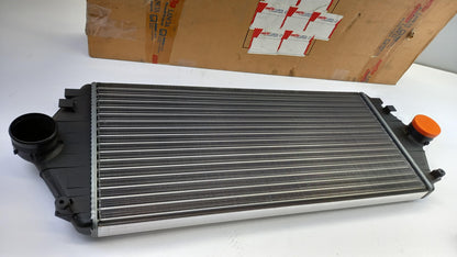 Original FIAT Ulysse Scudo LANCIA Z Ladeluftkühler 1472059080