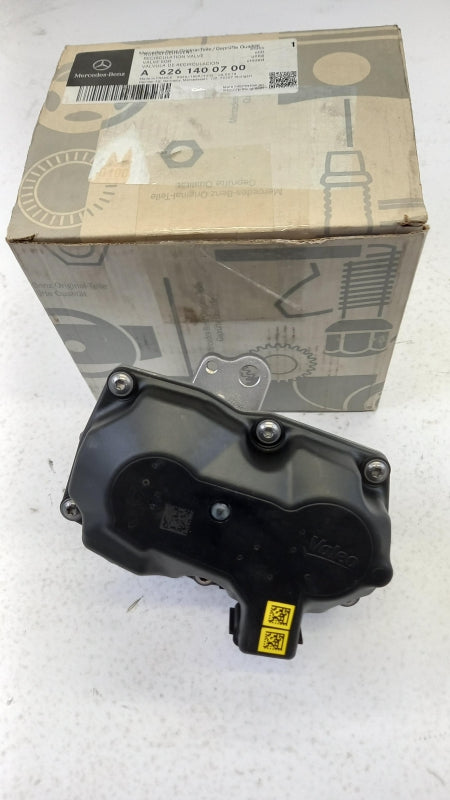 Original MERCEDES-BENZ C-klasse W205 S205 AGR-Ventil A6261400700