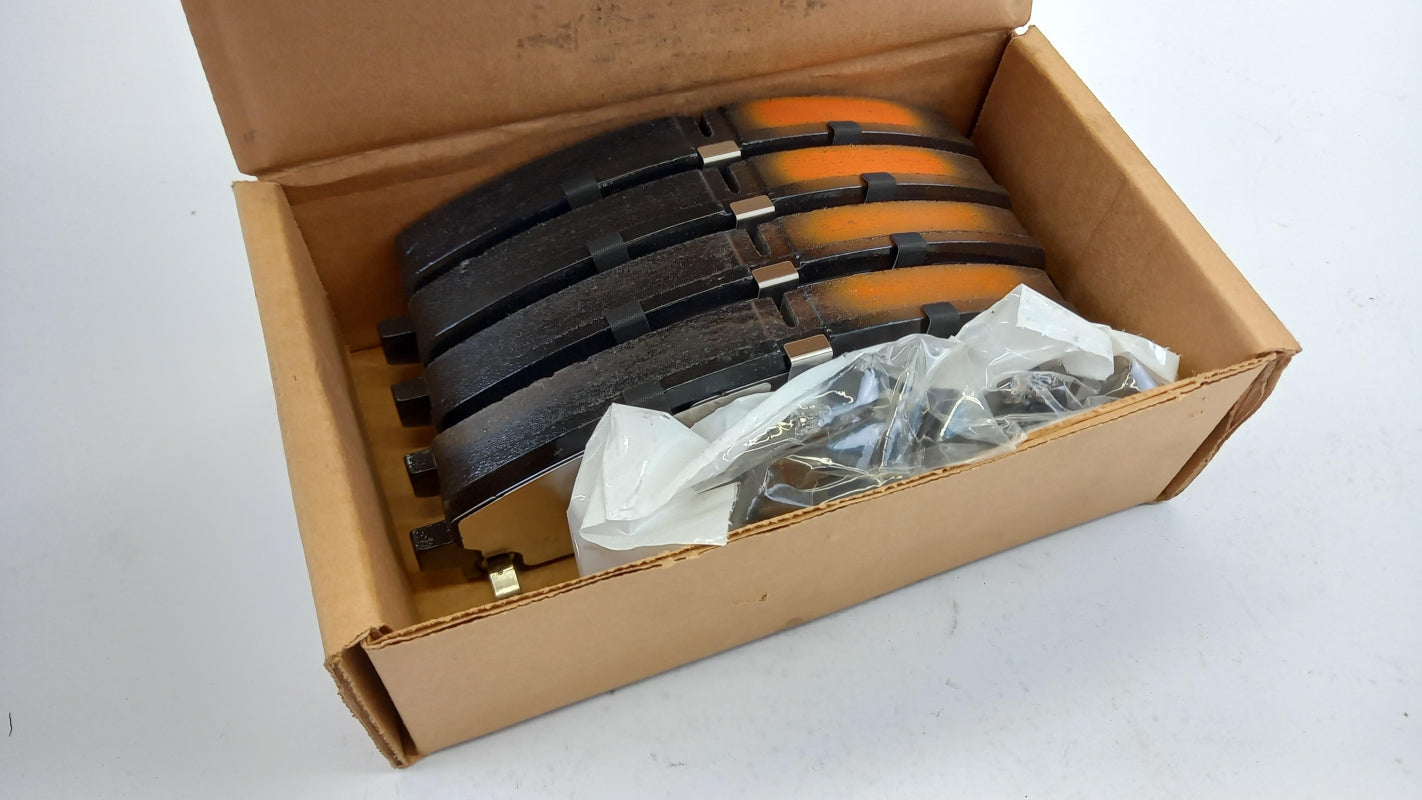 Original FIAT Freemont LANCIA Voyager '12- Bremsbeläge vorne K68144163AE