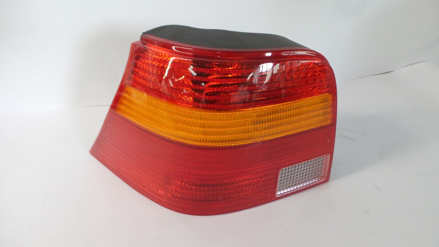 Original VW Golf Limousine Mk4 Schlussleuchte links 1J6945095Q