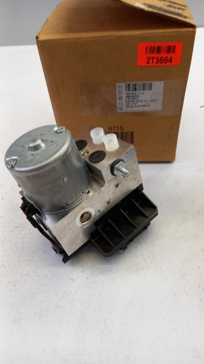 Original VW EuroVan Transporter Bremsanlage Hydraulikaggregat 7D0614111E