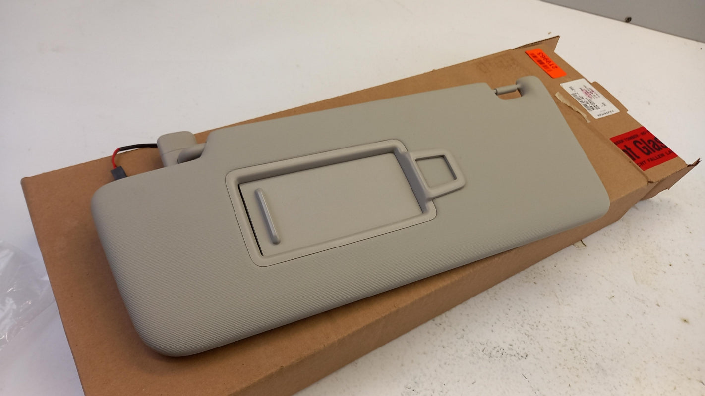 Original OE Volkswagen Sonnenblende 5NN857551CSX4