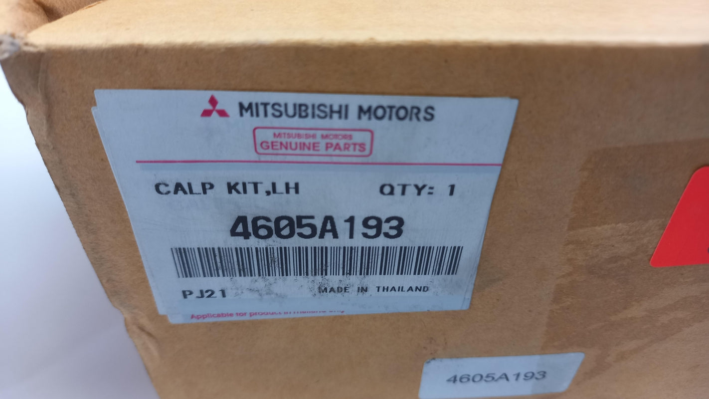 Original MITSUBISHI L200 2009-2015 Bremssattel vorne links 4605A193