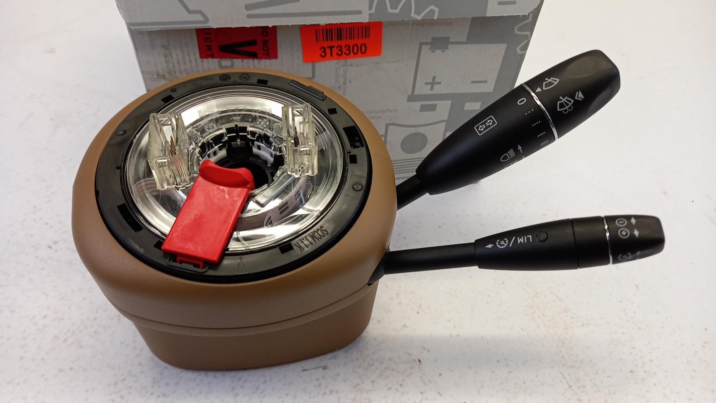 Original MERCEDES-BENZ C-klasse W204 Lenkstockschalter A20490003048L35